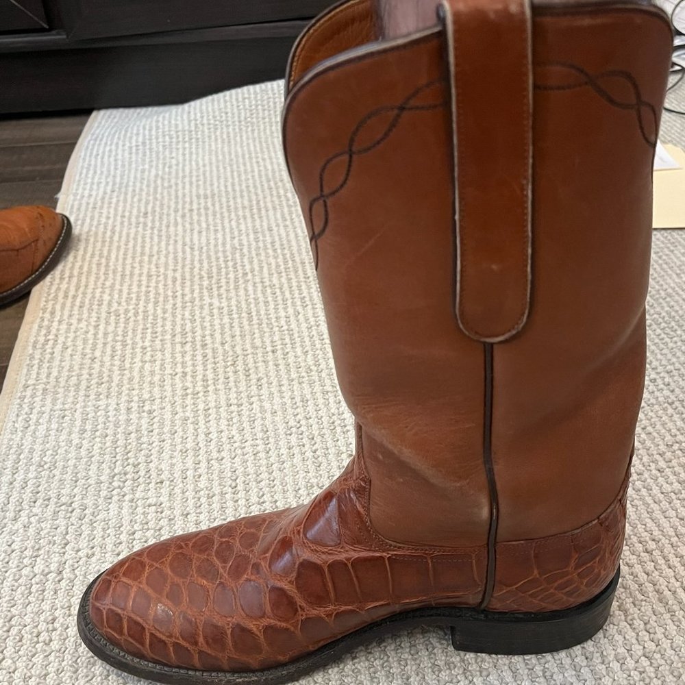 Men's Custom Made Dress Boots - Alligator Belly Skin - Roper Heel